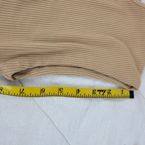 Popular 21 tan ribbed sleeveless crop top Y2K neutral knit minimalist grandma L - Picture 9 of 9